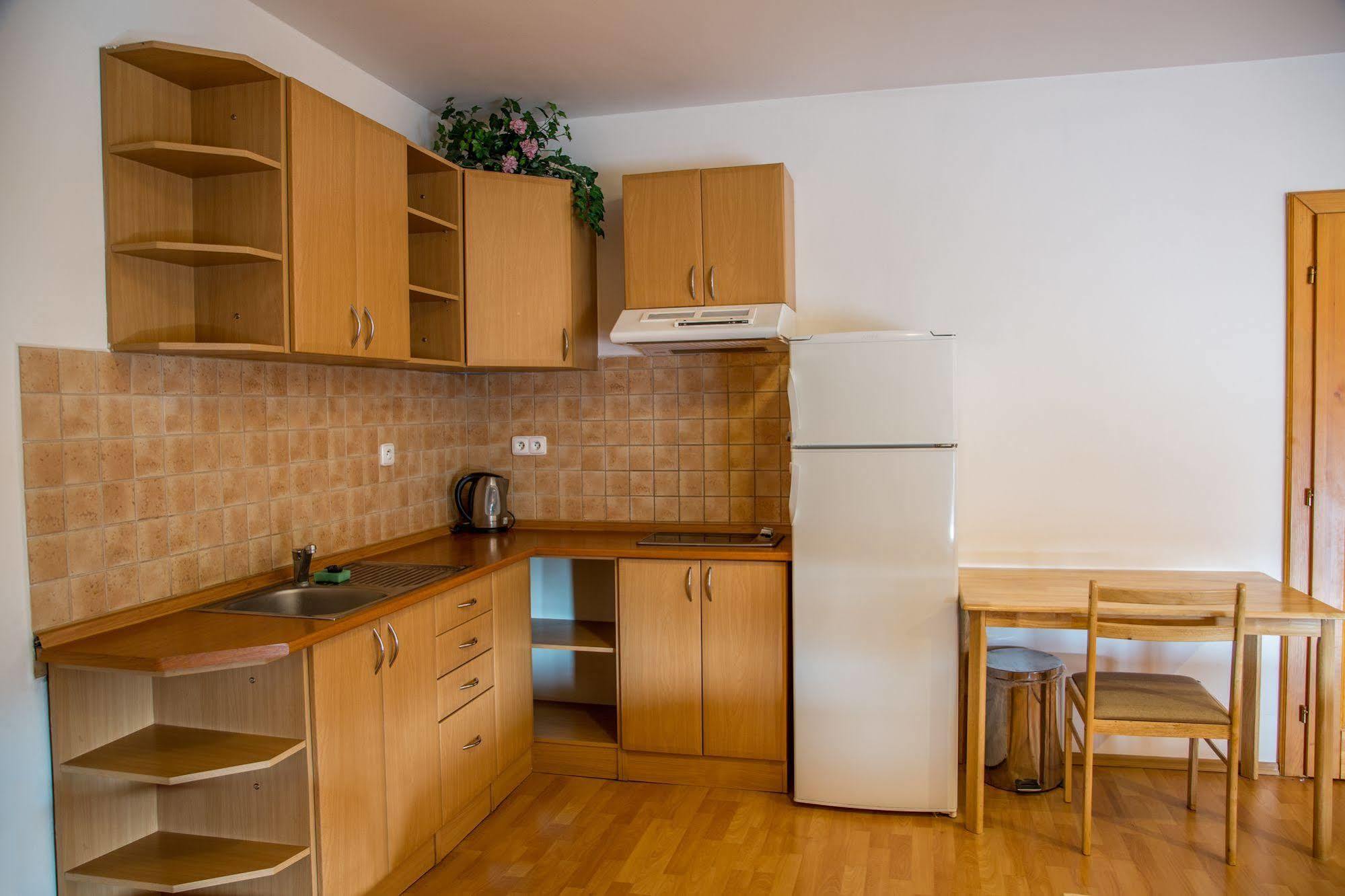 Farma Ptyrov Otel Mnichovo Hradiště Dış mekan fotoğraf